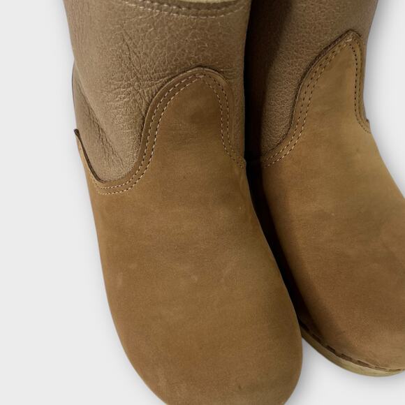 No. 6 5" Pull on Shearling Clog Boot on Mid Heel in Natural and Khaki Size 38 - Picture 6 of 16